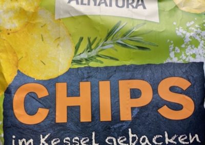 Chips im Kessel von Alnatura