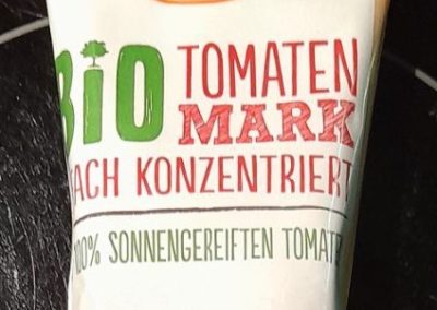 Tomatenmark-Baresa groß