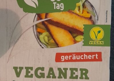 Veganer-Räuchertofu